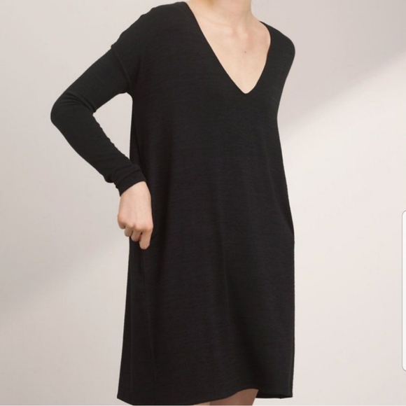 Wilfred Dresses & Skirts - Aritzia wilfred free Gail dress black long sleeve